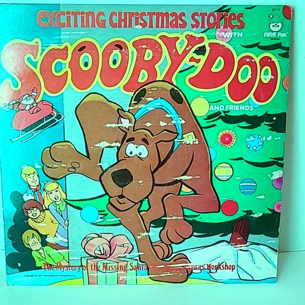 SCOOBY-DOO AND FRIENDS.  Exciting Christmas Stories...